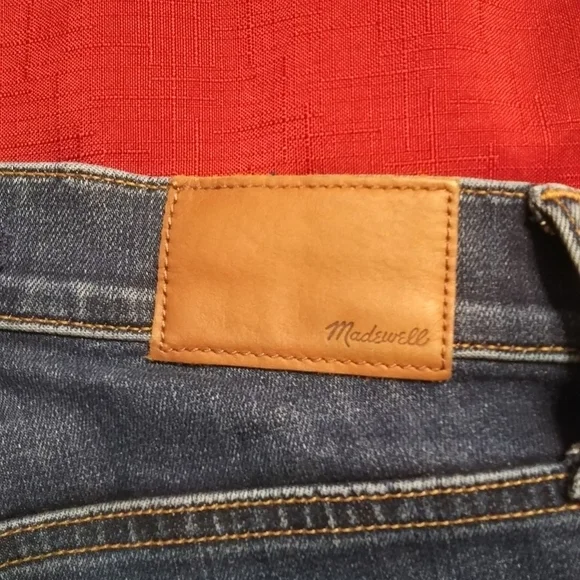 Madewell 10' High Rise Skinny Jeans - Picture 8 of 10